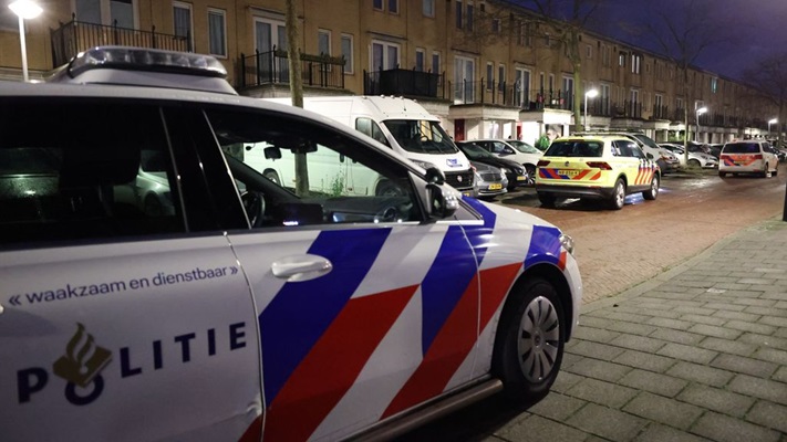 Dode vrouw en zwaargewonde man gevonden in Rijswijk