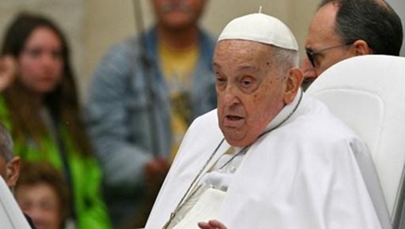 Regering Suriname rouwt om overlijden Paus Franciscus