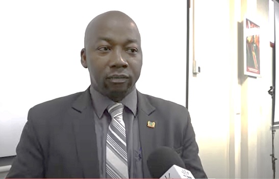 NH-minister: "Drinkwater Brokopondo veilig"