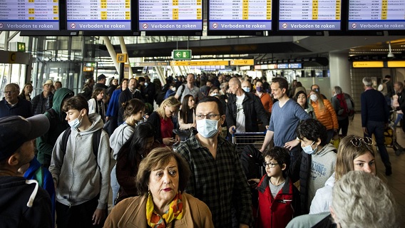 Flesjes drank mogen niet meer in handbagage Schiphol