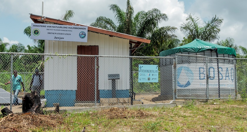 Nieuwe waterstations te Boven- Suriname opgeleverd 