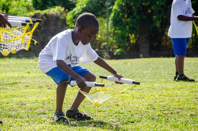 Ilonka Elmont Foundation met sportdag naar NGVB-stadion
