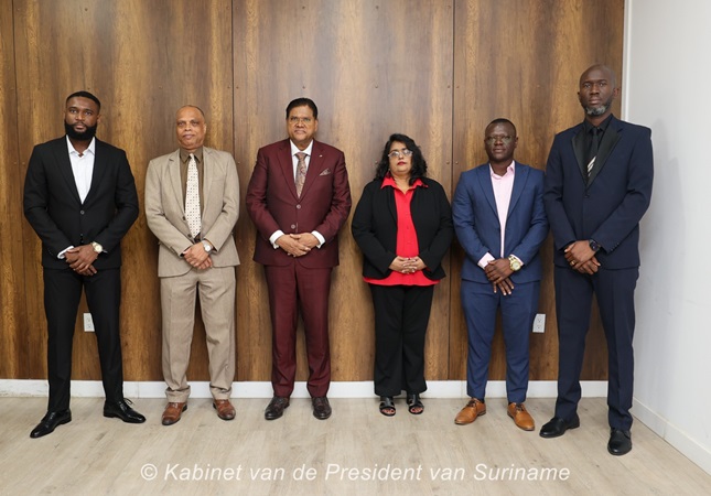 Tuchtcollege voor landmeters officieel geïnstalleerd 