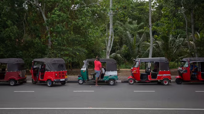 Vrouw overleden bij ongeluk met tuktuk in Sri Lanka