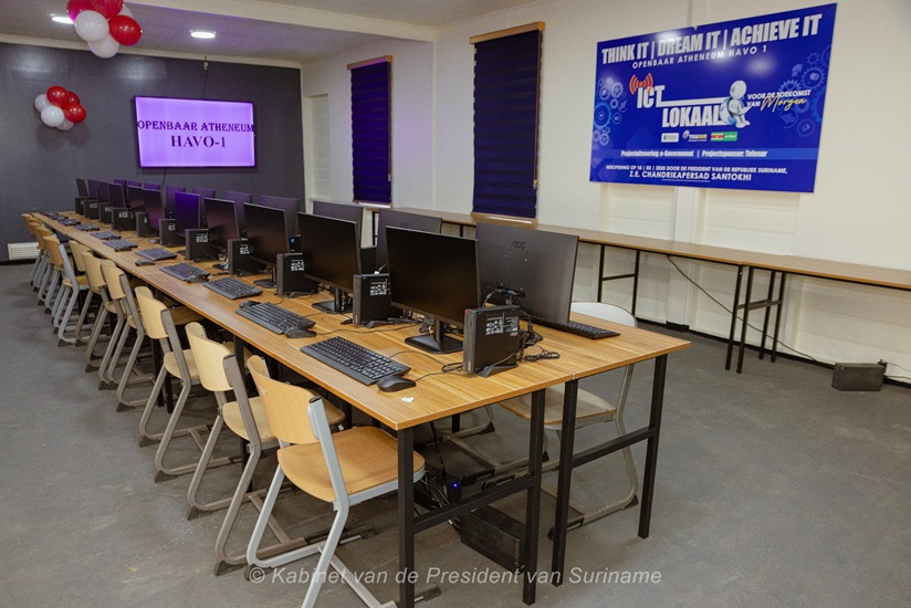 Heropening ICT-lokaal HAVO-1