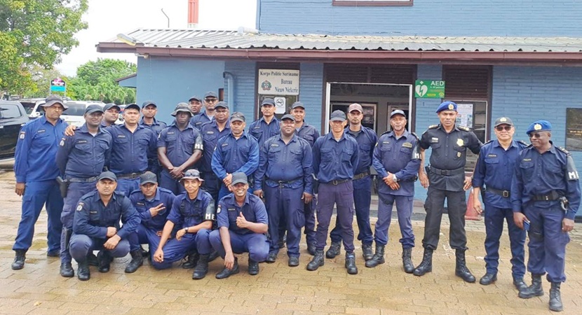 18 politieambtenaren volgen ME-trainingen in Regio West