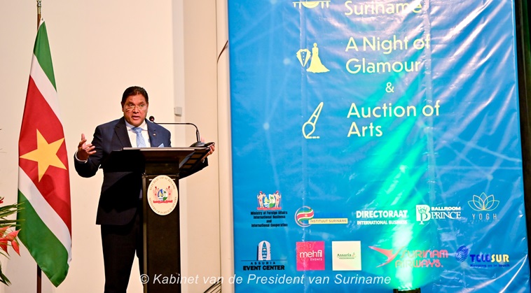 President Santokhi opent tentoonstelling Diaspora Business Summit
