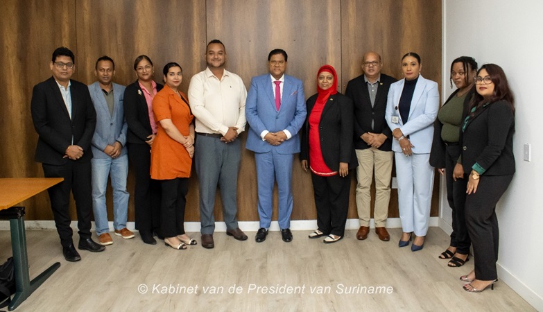 President wil eerste betaling studententoelage eind maart
