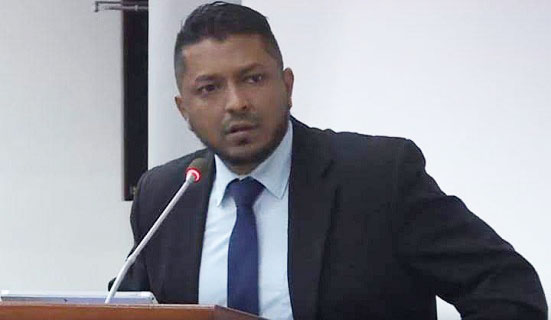 Suriname vernietigd door regering Santokhi