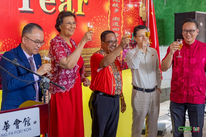 Presidentieel bezoek viering Chinees Nieuwjaar door Chung Fa Foei Kon