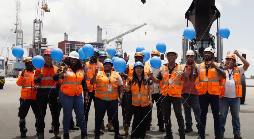 DP World Paramaribo 14 jaar