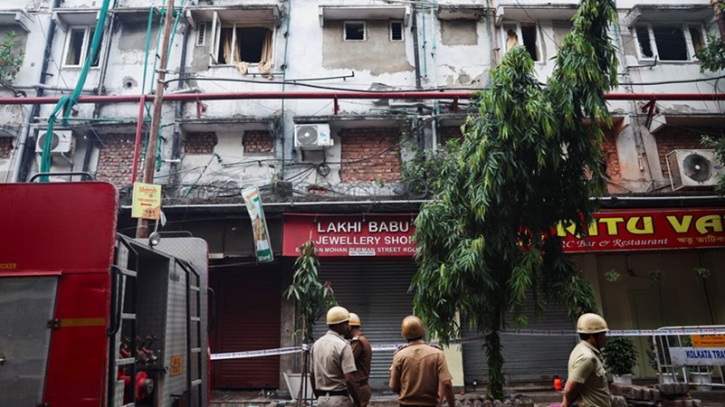 Zeker 14 doden bij hotelbrand in India