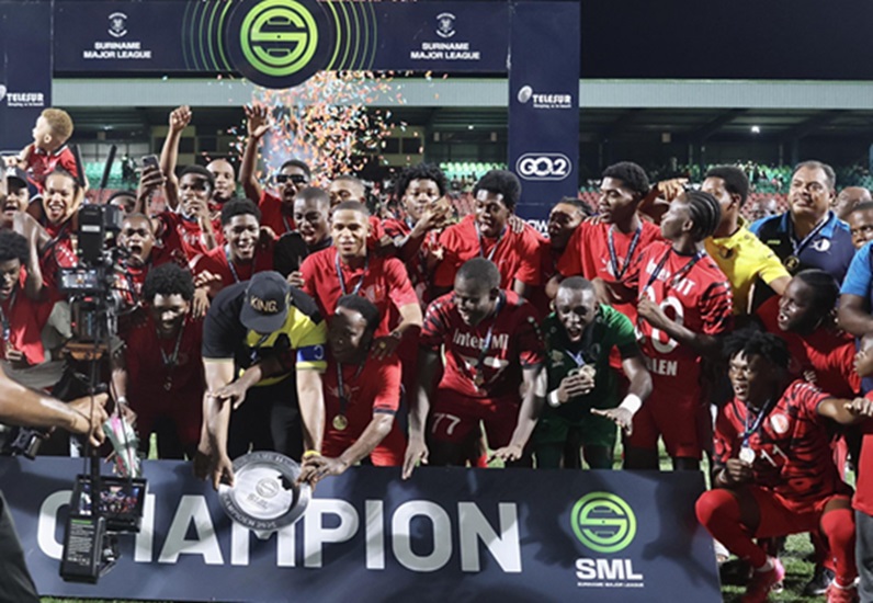 Inter Moengotapoe kampioen Suriname Major League 2025