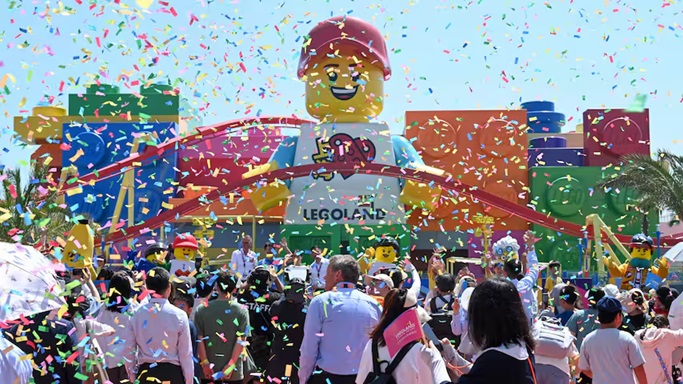 China opent grootste LEGOLAND ter wereld in Shanghai