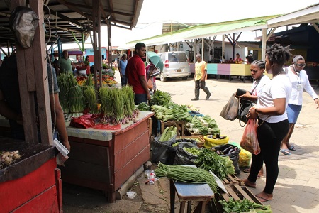 Centrale Markt weer open