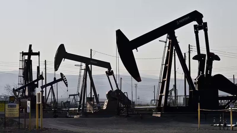 Oliekartel OPEC+ verhoogt productie flink