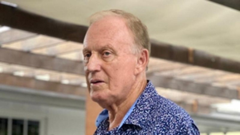 In Memoriam: René van Essen