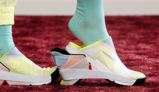 Nike komt met handsfree schoenen