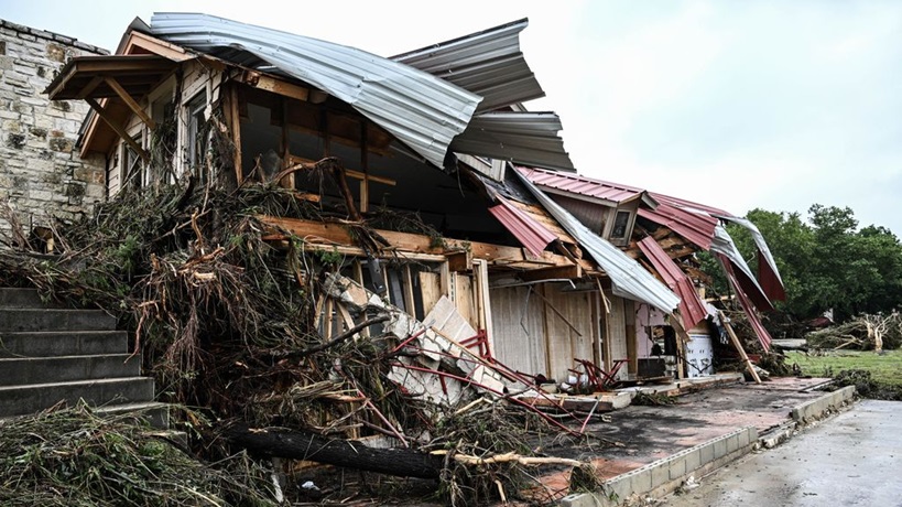 Dodental overstromingen Texas nu op 51