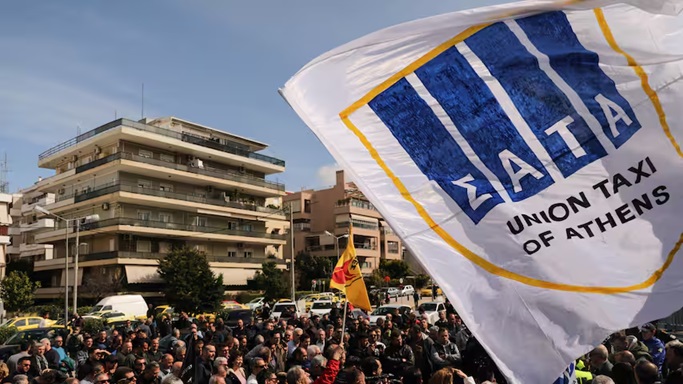  Taxichauffeurs in Athene leggen werk neer