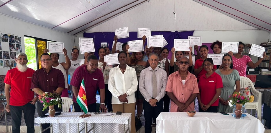 SPWE viert 50-jarig bestaan met community activiteit in Witsanti